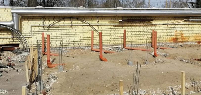 Фундамент на забивных ЖБ сваях